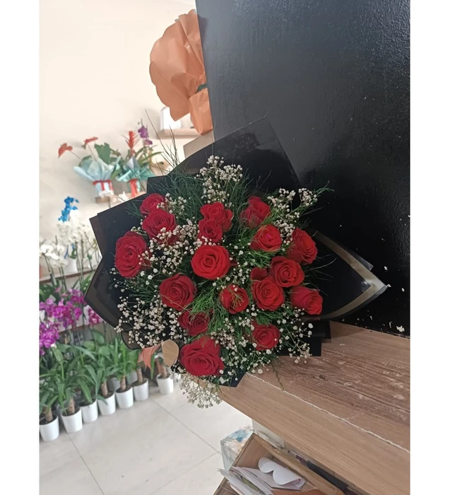 sevgiliye kırmızı güller