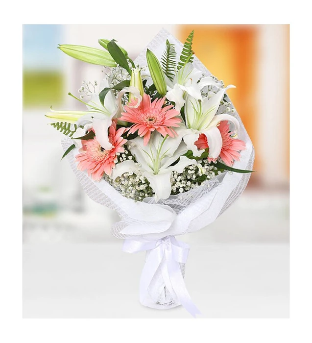Beyaz Lilyum ve Pembe Gerbera Buketi