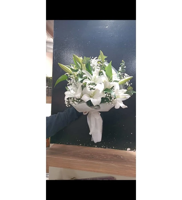 Lilyum buketi